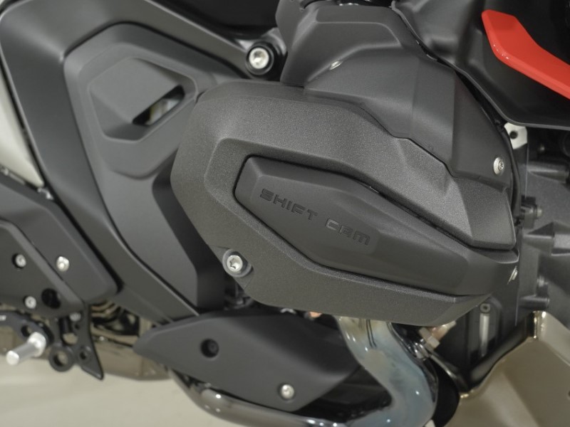 BMW Motorrad R1300 R SE (25MY) 5659666