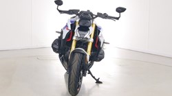 BMW Motorrad R1300 R SE (25MY) 5659642
