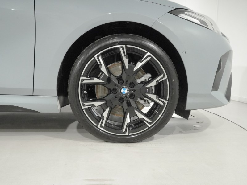  BMW 1 SERIES 123 xDrive M Sport 5dr Step Auto 5516267