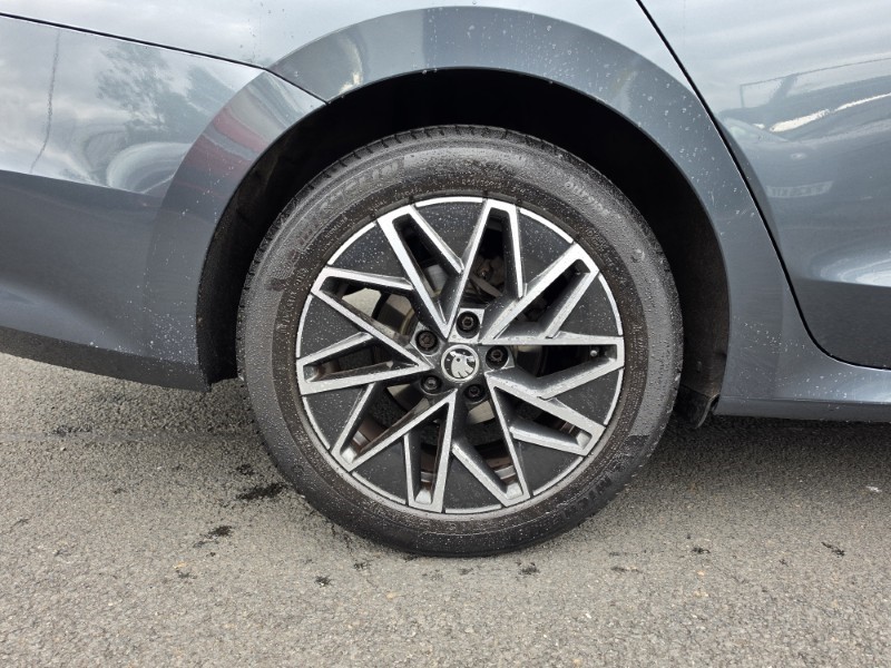 2021 (21) SKODA OCTAVIA 2.0 TDI SE L 5dr 5422200