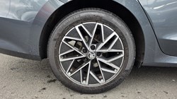 2021 (21) SKODA OCTAVIA 2.0 TDI SE L 5dr 5422200
