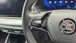 2021 (21) SKODA OCTAVIA 2.0 TDI SE L 5dr 5422231