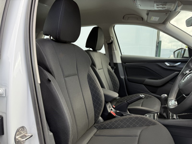 2023 (23) SKODA KAMIQ 1.0 TSI 110 SE 5dr 5450189