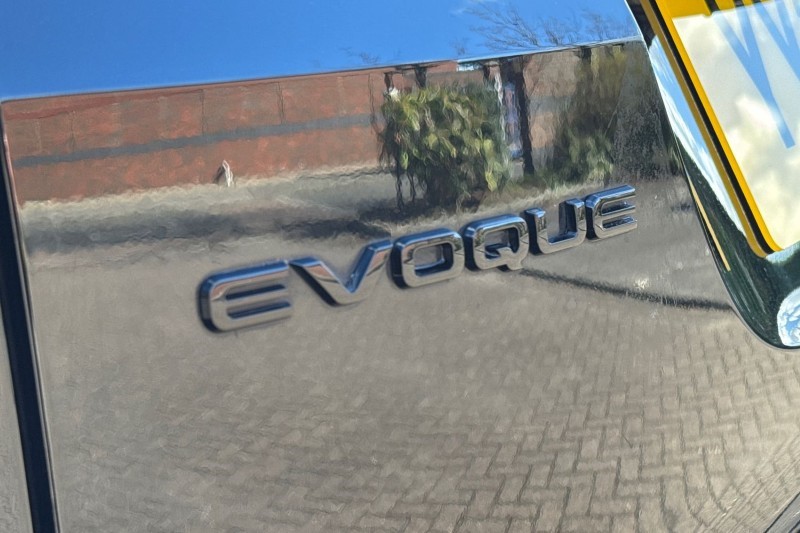 2024 (24) LAND ROVER RANGE ROVER EVOQUE 2.0 D200 Dynamic SE 5dr Auto 5254162