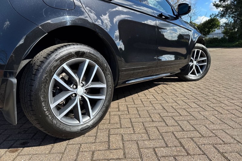 2024 (24) LAND ROVER RANGE ROVER EVOQUE 2.0 D200 Dynamic SE 5dr Auto 5254164