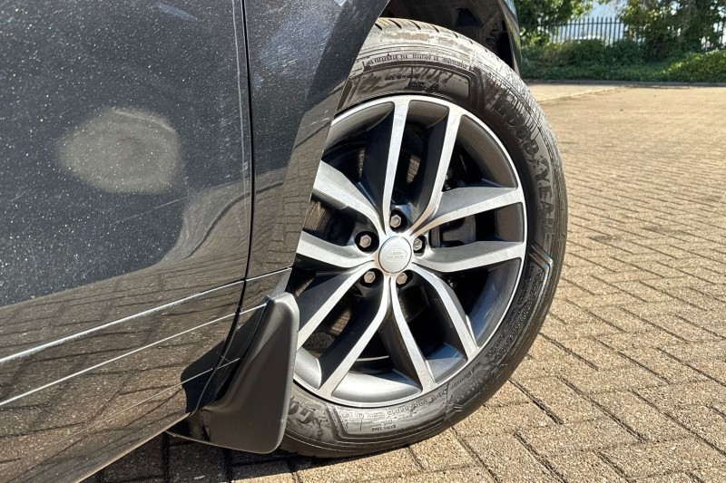 2024 (24) LAND ROVER RANGE ROVER EVOQUE 2.0 D200 Dynamic SE 5dr Auto 5254165