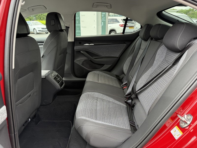 2025 (75) SKODA SUPERB 2.0 TDI SE Technology 5dr DSG 5450326