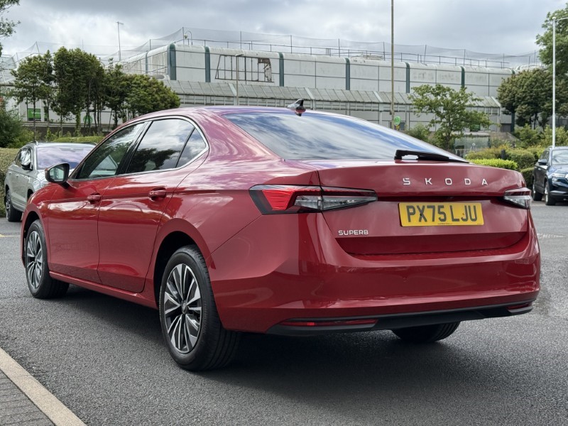 2025 (75) SKODA SUPERB 2.0 TDI SE Technology 5dr DSG 5450324