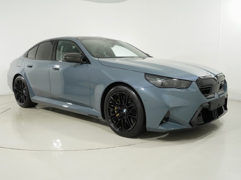  BMW M5 4dr DCT