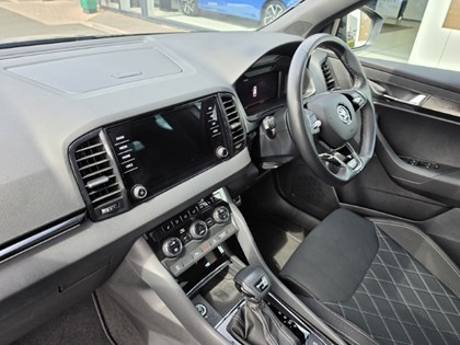 2023 (23) SKODA KAROQ 2.0 TSI Sportline 4x4 5dr DSG