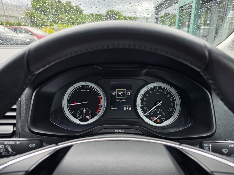 2022 (22) SKODA KAROQ 1.0 TSI SE L 5dr 5468797