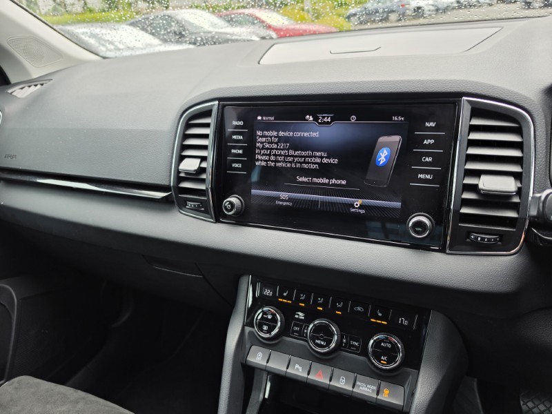 2022 (22) SKODA KAROQ 1.0 TSI SE L 5dr 5468808