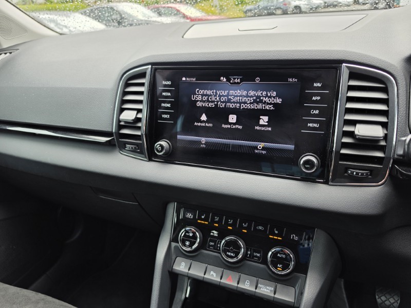 2022 (22) SKODA KAROQ 1.0 TSI SE L 5dr 5468811