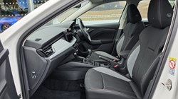 2025 (25) SKODA SCALA 1.0 TSI 116 SE Edition 5dr 5475352