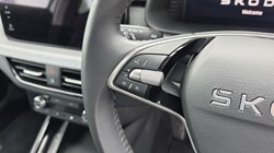 2025 (25) SKODA SCALA 1.0 TSI 116 SE Edition 5dr 5475357