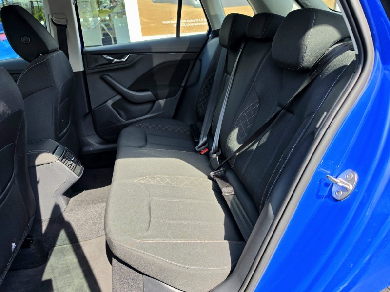 2023 (23) SKODA KAMIQ 1.0 TSI 95 SE 5dr 5508107