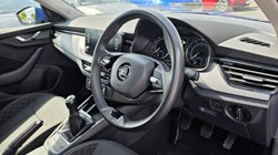 2023 (23) SKODA KAMIQ 1.0 TSI 95 SE 5dr 5508114