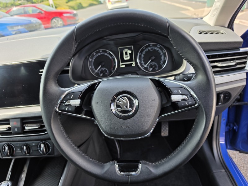 2023 (23) SKODA KAMIQ 1.0 TSI 95 SE 5dr 5508117
