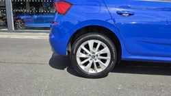 2023 (23) SKODA KAMIQ 1.0 TSI 95 SE 5dr 5508094