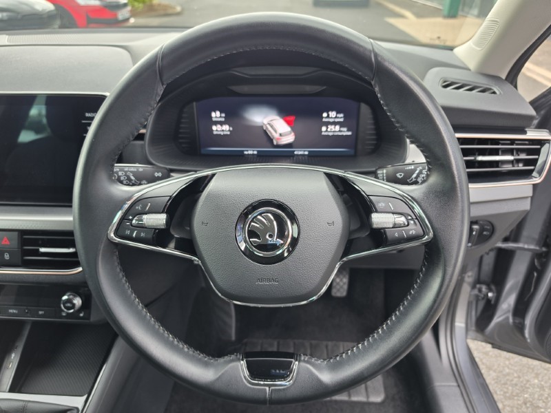 2022 (22) SKODA KAMIQ 1.0 TSI 110 SE L Executive 5dr 5514399