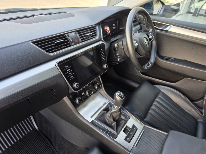 2022 (72) SKODA SUPERB 2.0 TDI CR SE Technology 5dr 5521386