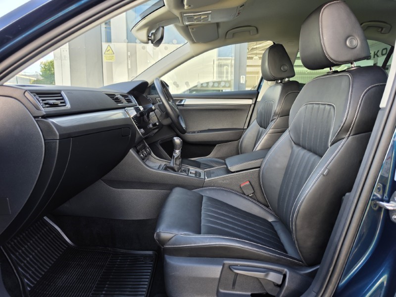 2022 (72) SKODA SUPERB 2.0 TDI CR SE Technology 5dr 5521385
