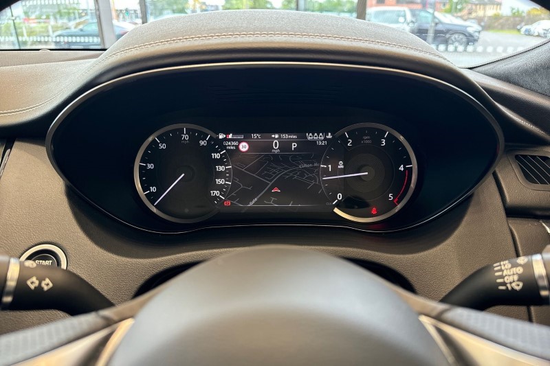 2021 (21) JAGUAR E-PACE 2.0 D200 R-Dynamic S 5dr Auto 3297351