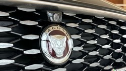 2021 (21) JAGUAR E-PACE 2.0 D200 R-Dynamic S 5dr Auto 3297369