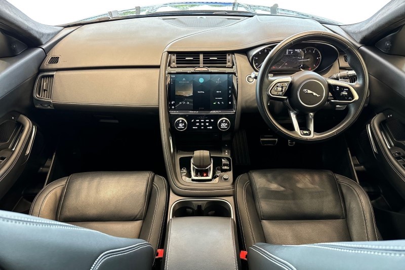 2021 (21) JAGUAR E-PACE 2.0 D200 R-Dynamic S 5dr Auto 3297341