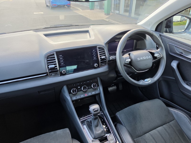2025 (25) SKODA KAROQ 1.5 TSI SE L 5dr DSG 5521320