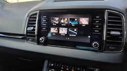 2025 (25) SKODA KAROQ 1.5 TSI SE L 5dr DSG 5521350