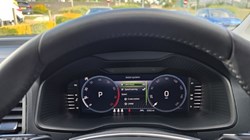 2025 (25) SKODA KAROQ 1.5 TSI SE L 5dr DSG 5521340