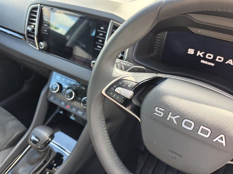 2025 (25) SKODA KAROQ 1.5 TSI SE L 5dr DSG 5521329