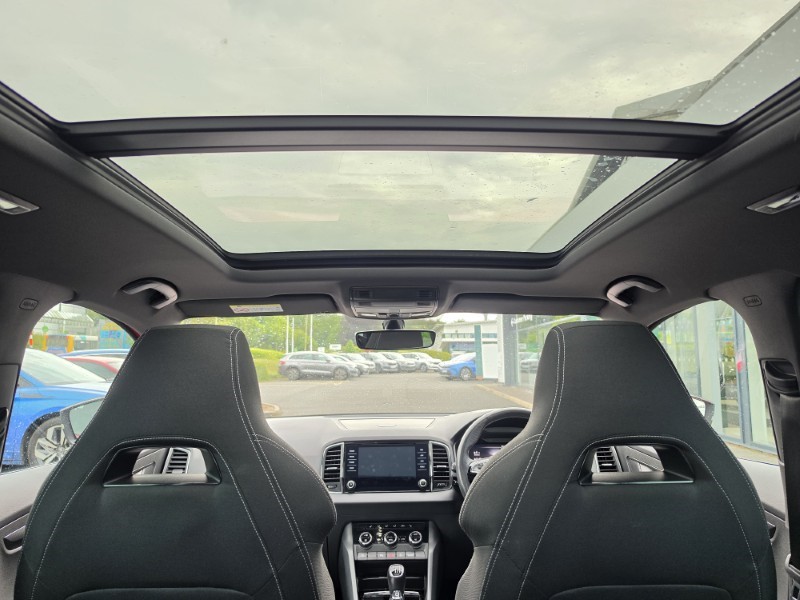 2020 (69) SKODA KAROQ 1.5 TSI Sport Line 5dr 5536505