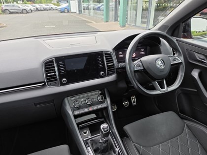 2020 (69) SKODA KAROQ 1.5 TSI Sport Line 5dr