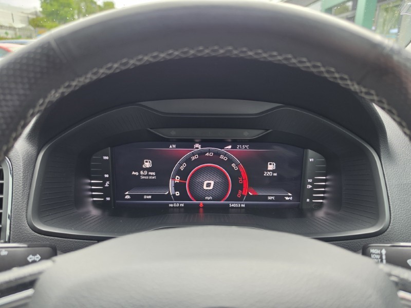 2020 (69) SKODA KAROQ 1.5 TSI Sport Line 5dr 5536522