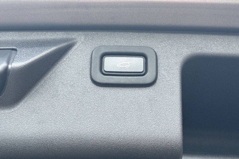 2020 (70) LAND ROVER DISCOVERY SPORT 2.0 D180 R-Dynamic HSE 5dr Auto 5110504