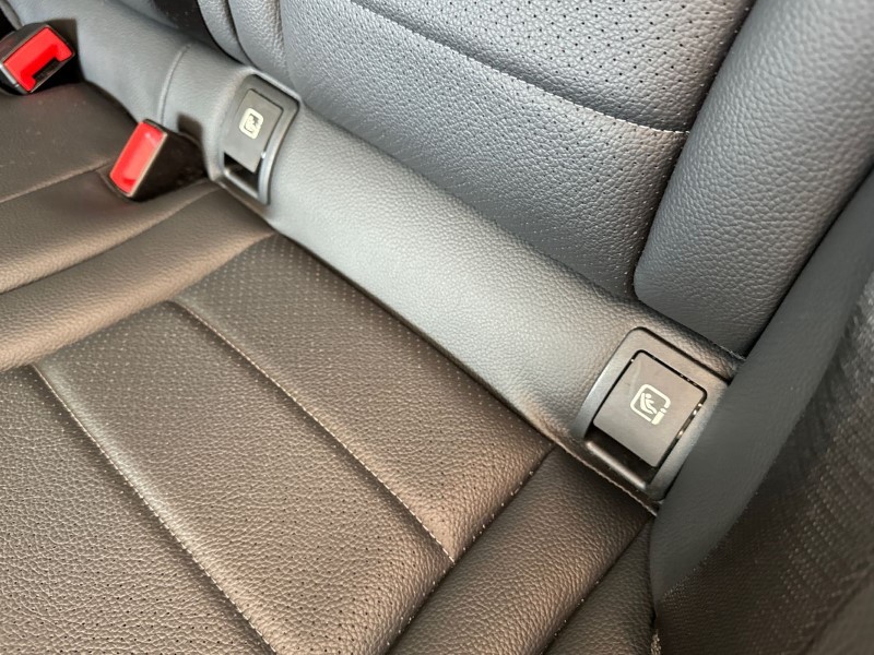 2017 (17) MERCEDES-BENZ C CLASS C220d 4Matic AMG Line Premium Plus 4dr Auto 3427269