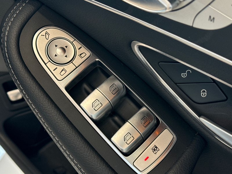 2017 (17) MERCEDES-BENZ C CLASS C220d 4Matic AMG Line Premium Plus 4dr Auto 3427252