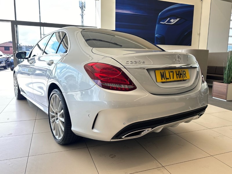 2017 (17) MERCEDES-BENZ C CLASS C220d 4Matic AMG Line Premium Plus 4dr Auto 3427280