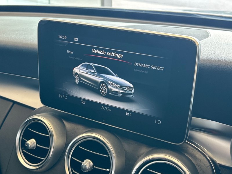 2017 (17) MERCEDES-BENZ C CLASS C220d 4Matic AMG Line Premium Plus 4dr Auto 3427260