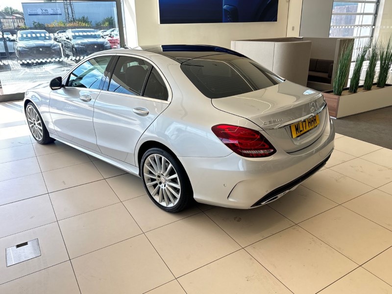 2017 (17) MERCEDES-BENZ C CLASS C220d 4Matic AMG Line Premium Plus 4dr Auto 3427283