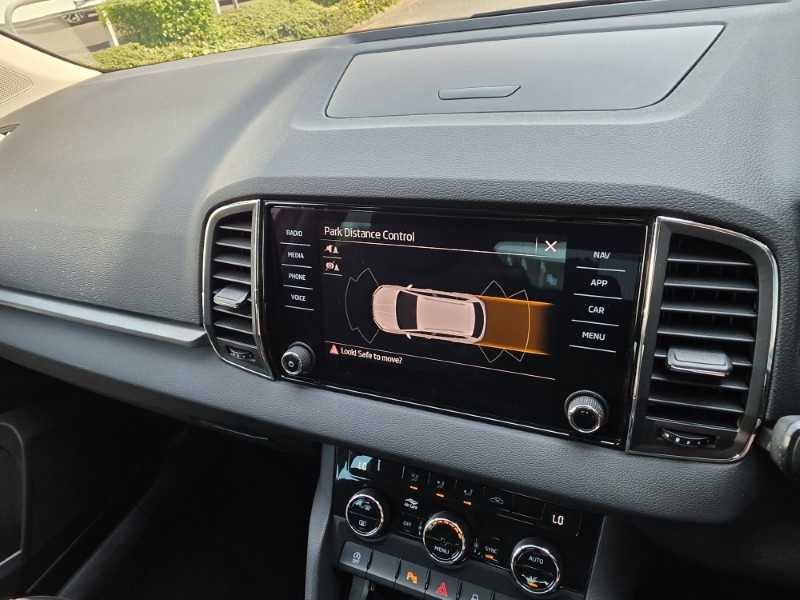 2021 (21) SKODA KAROQ 1.5 TSI SE Technology 5dr 5538852