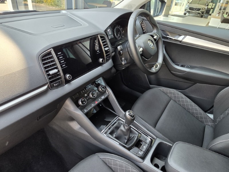 2021 (21) SKODA KAROQ 1.5 TSI SE Technology 5dr 5538827