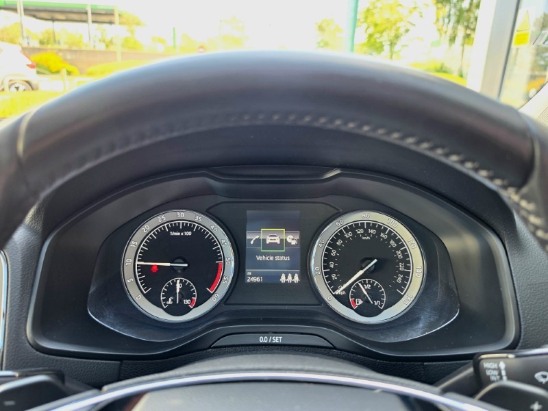 2022 (72) SKODA KAROQ 2.0 TDI [150] SE L 4x4 5dr DSG 5542579