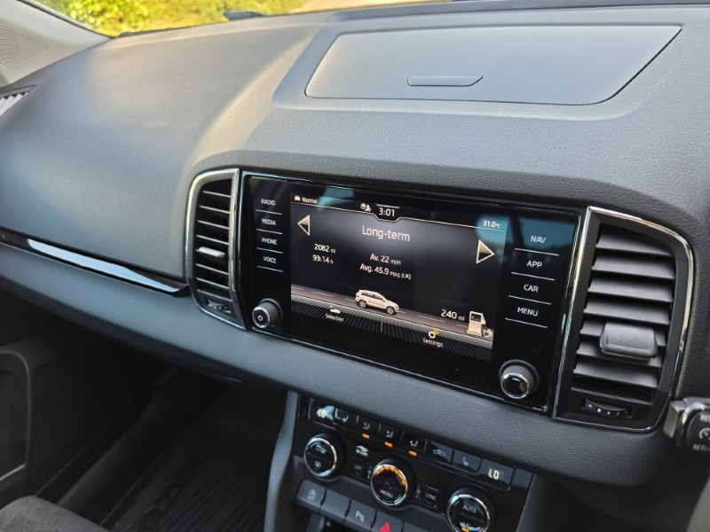 2022 (72) SKODA KAROQ 2.0 TDI [150] SE L 4x4 5dr DSG 5542588