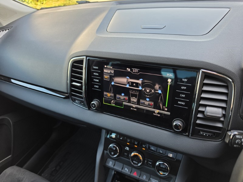 2022 (72) SKODA KAROQ 2.0 TDI [150] SE L 4x4 5dr DSG 5542591