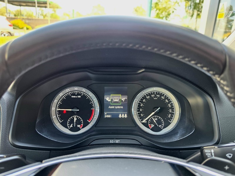 2022 (72) SKODA KAROQ 2.0 TDI [150] SE L 4x4 5dr DSG 5542575