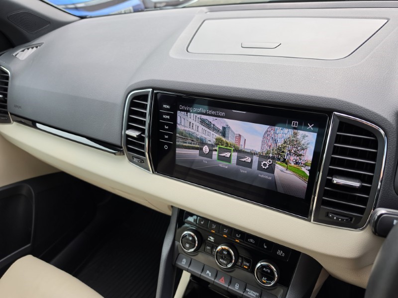 2022 (22) SKODA KAROQ 1.5 TSI SE L 5dr DSG 5556047