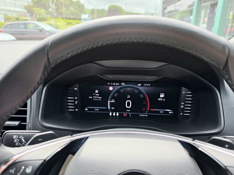 2022 (22) SKODA KAROQ 1.5 TSI SE L 5dr DSG 5556038